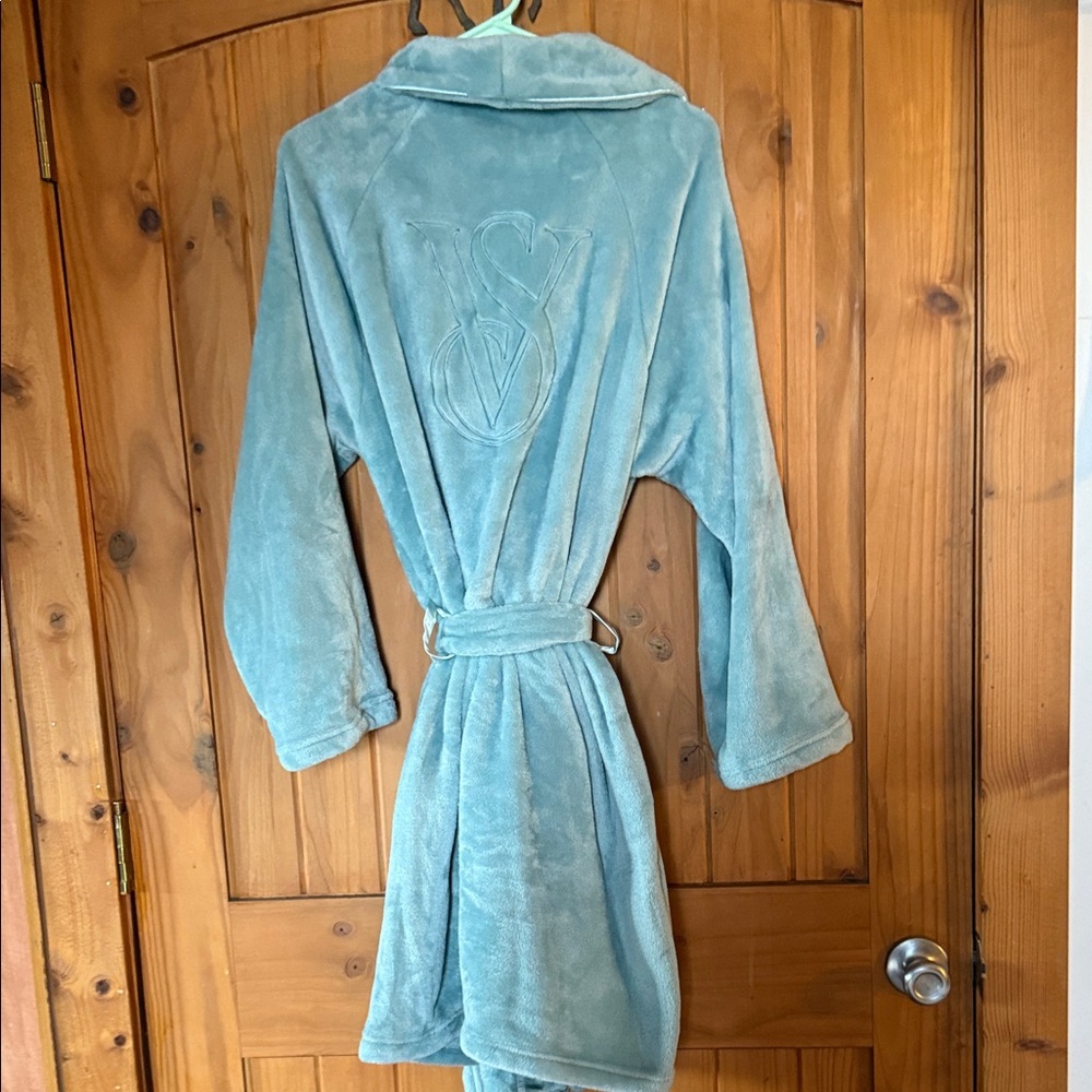 Victoria’s Secret plush robe